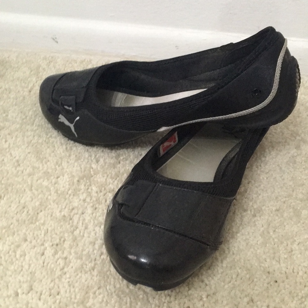 Puma walking shoes